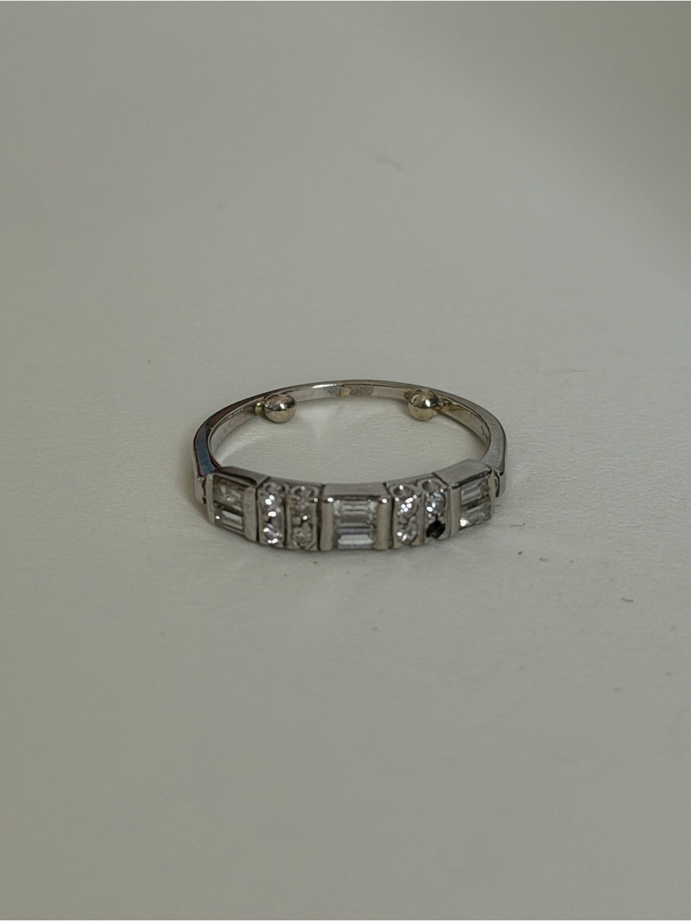 14 Karat stamped ring with stones
